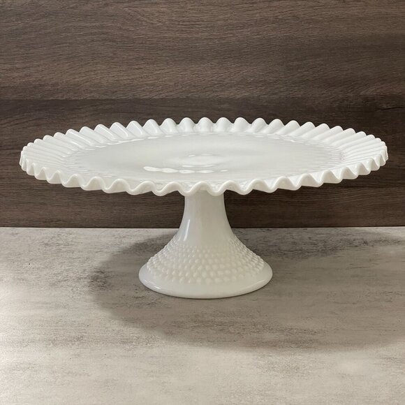 Vintage Fenton White Milk Glass Hobnail Pedestal Ruffle Edge Cake Stand 13" - Picture 1 of 6